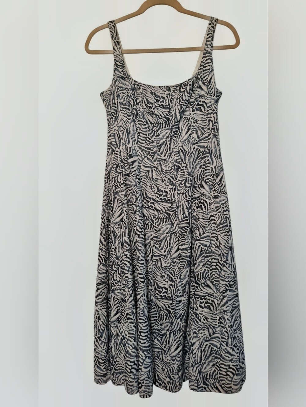 Avec Les Filles Black and White Printed Sundress